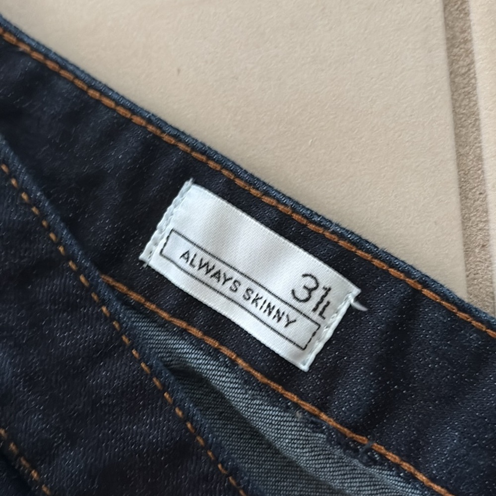 Never worn gap sz 31 long dark blue skinny jeans 830 - Picture 4 of 6